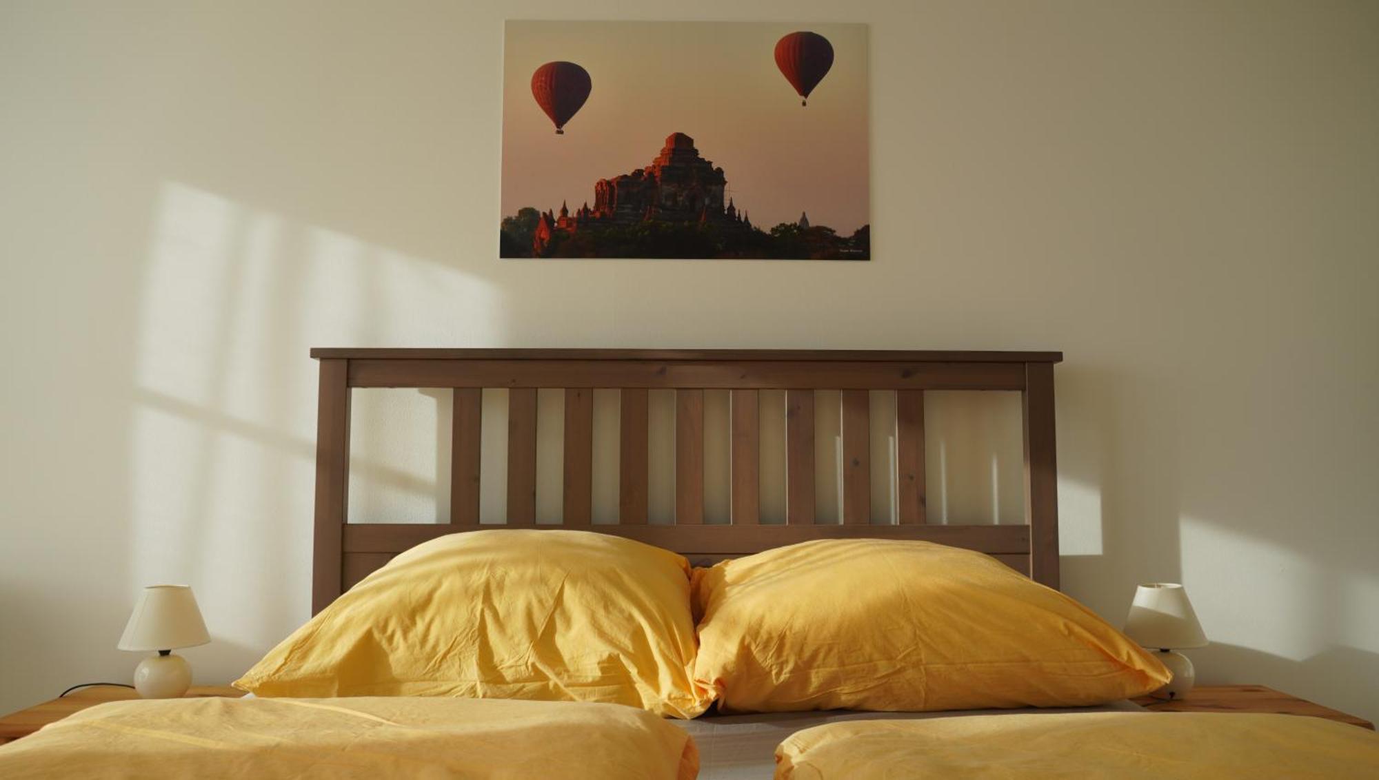 Das Neukirchen Inn Neuburg am Inn ภายนอก รูปภาพ